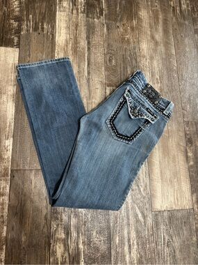 Miss me jeans size 31 inseam measures 31